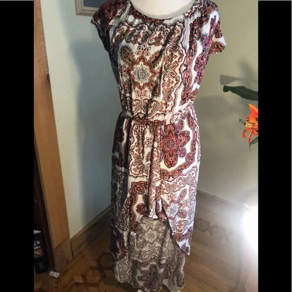 Woman’s romper dress - Picture 2 of 8